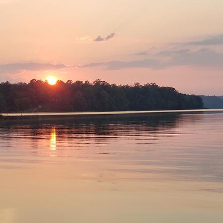 Logan Martin Lake Sunroom Линкольн Экстерьер фото