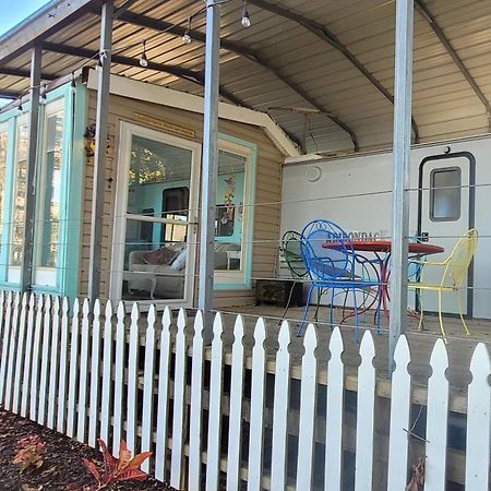 Logan Martin Lake Sunroom Линкольн Экстерьер фото